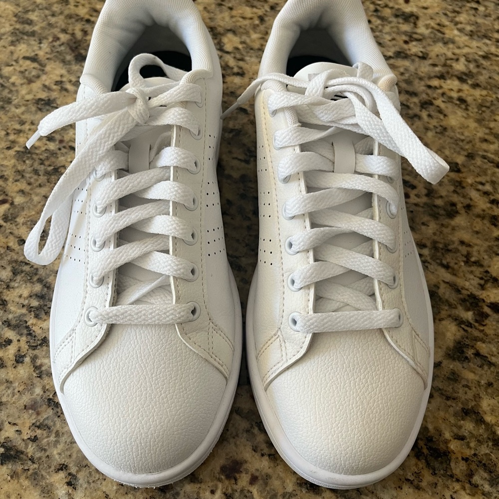 Adidas Advantage Sneakers, White, Size 81/2